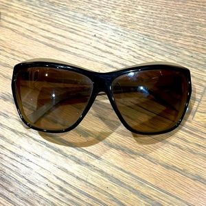 Chanel sunglasses 🕶️